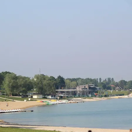 Le Port *