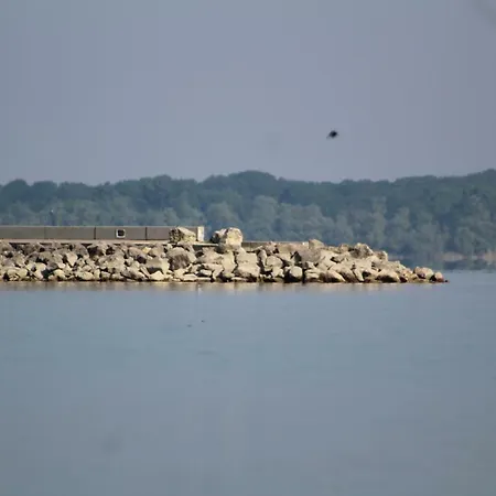 Le Port Feriehus Mesnil-Saint-Père